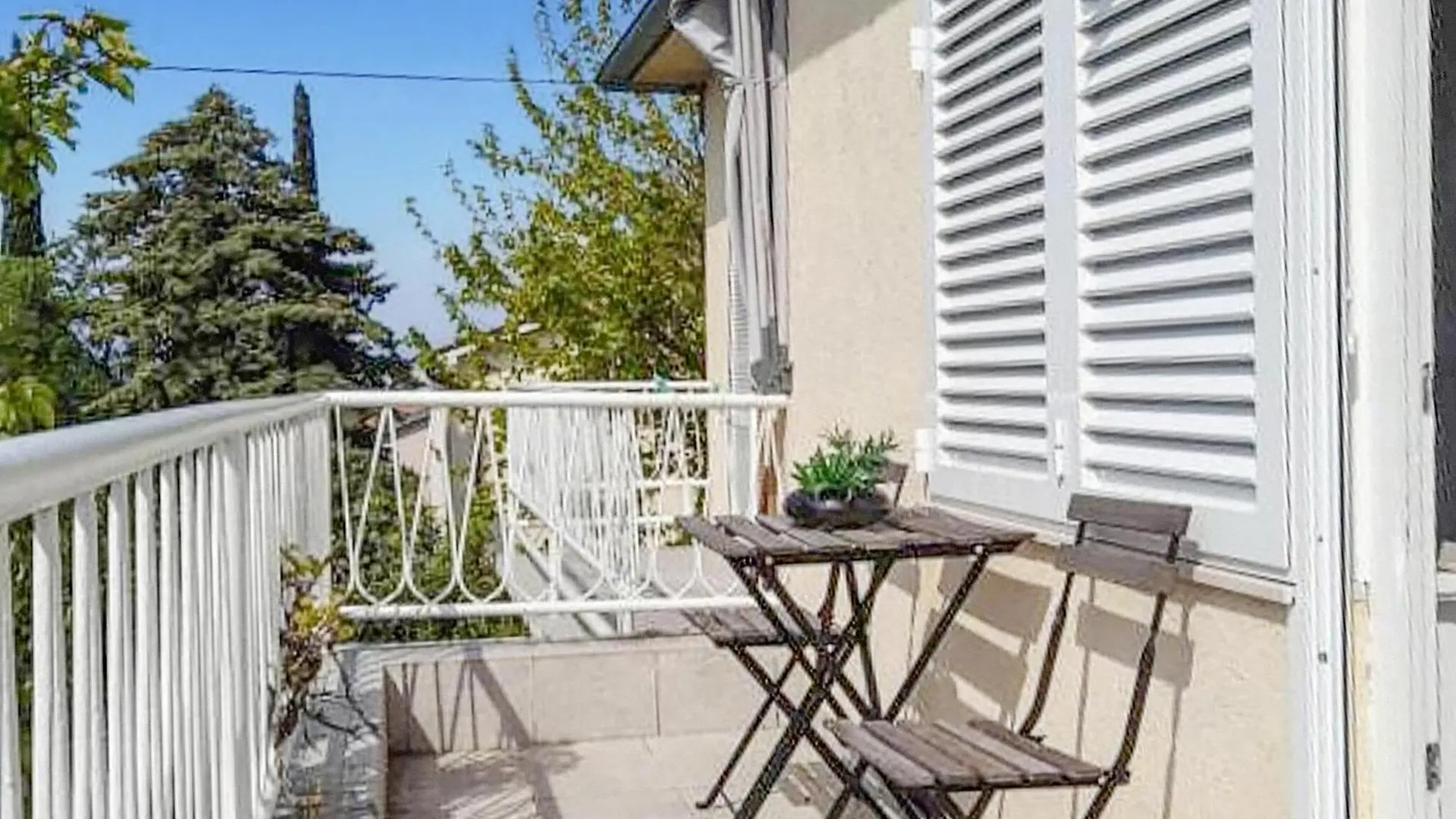 Amazing Home In Novi Vinodolski With Jacuzzi Holiday home