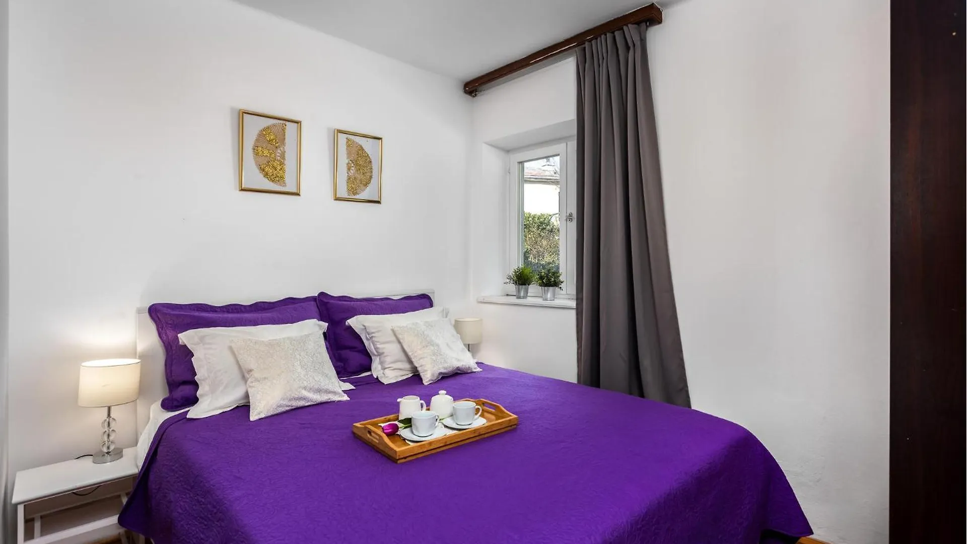 Amazing Home In Novi Vinodolski With Jacuzzi