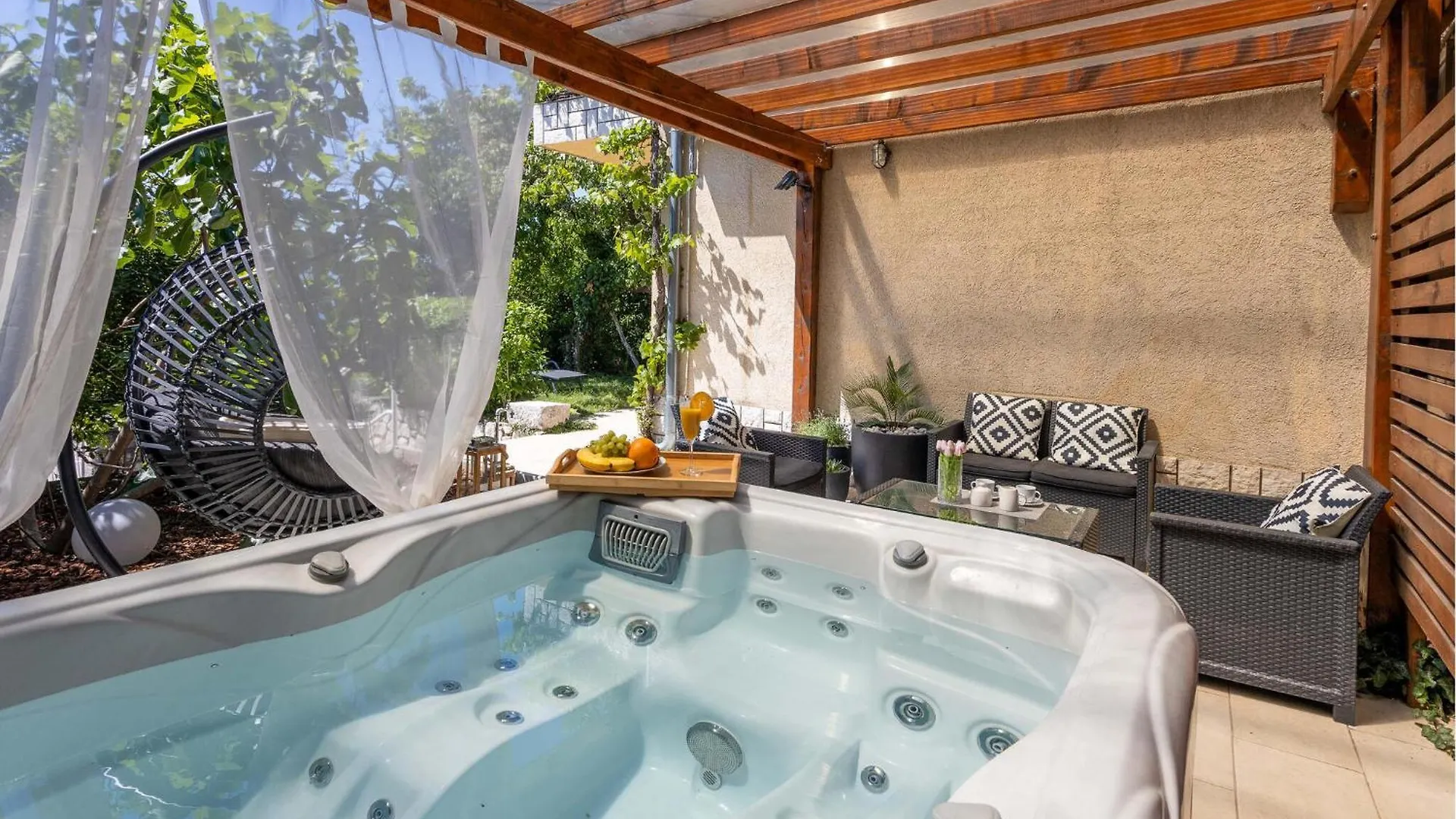 Amazing Home In Novi Vinodolski With Jacuzzi 0*,  Croatia